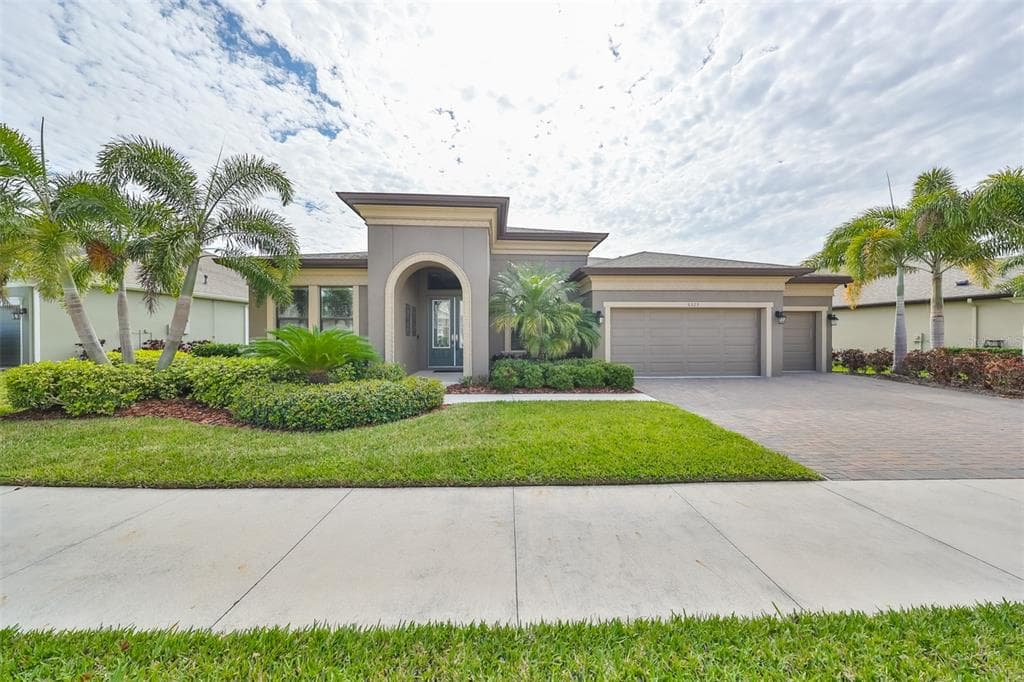 6323 BREVADA LANE