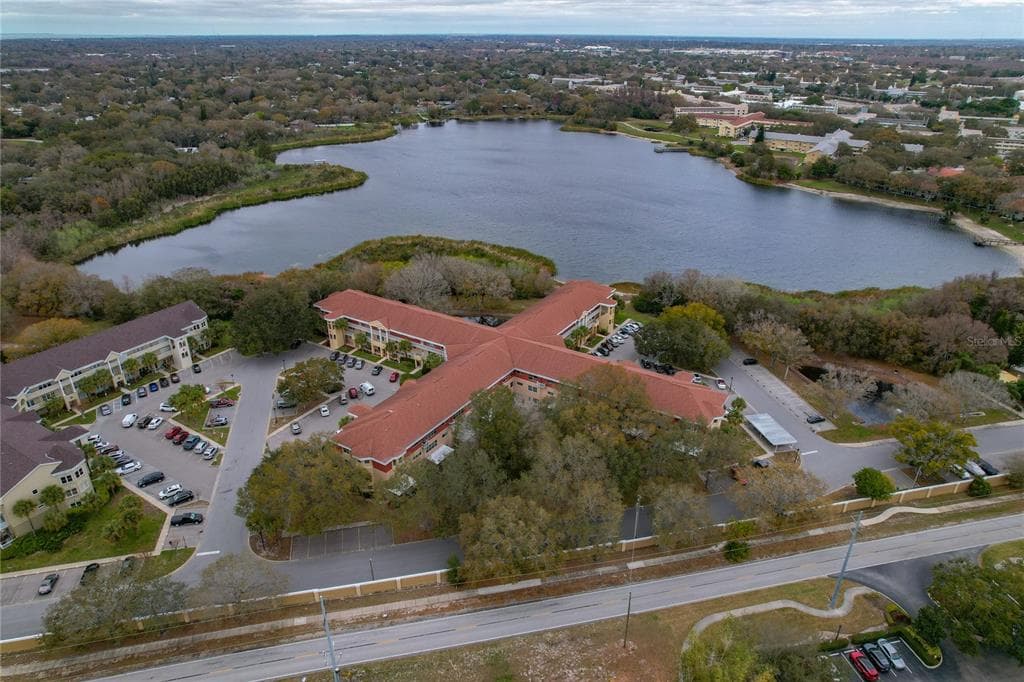 2022 CAMELOT DRIVE UNIT 21 CLEARWATER, FL 33763