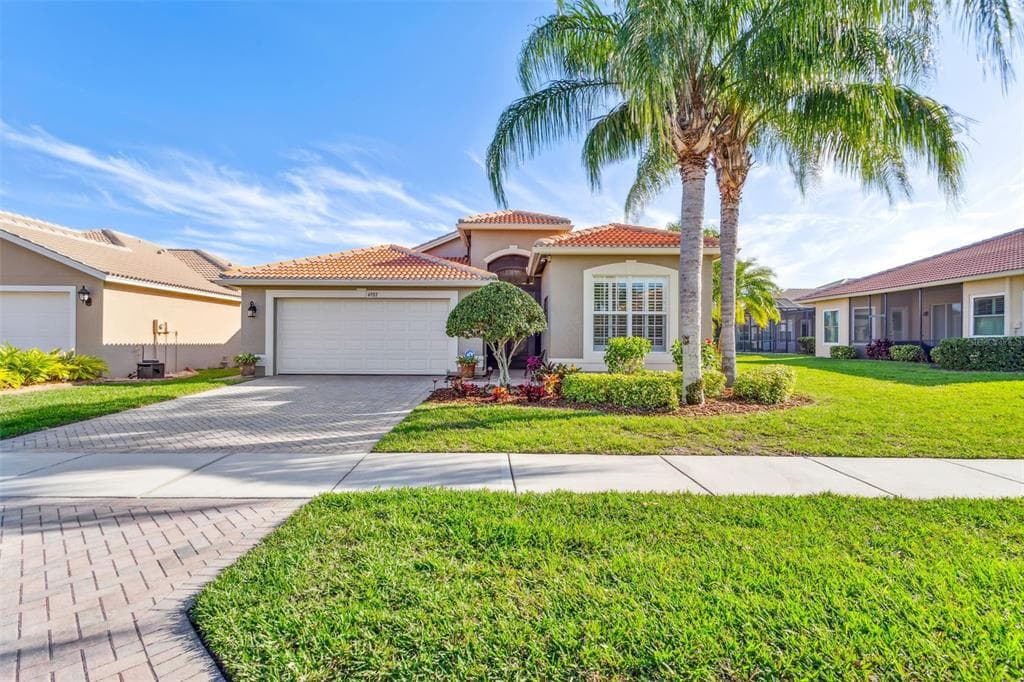 4937 SANDY BROOK CIRCLE WIMAUMA, FL 33598