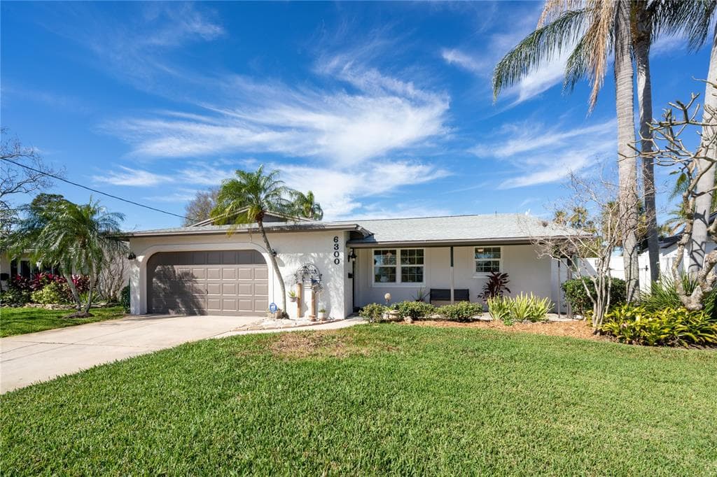 6300 BAYOU GRANDE BOULEVARD NE ST PETERSBURG, FL 33702