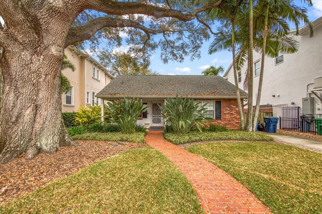 611 BOSPHOROUS AVENUE TAMPA, FL 33606