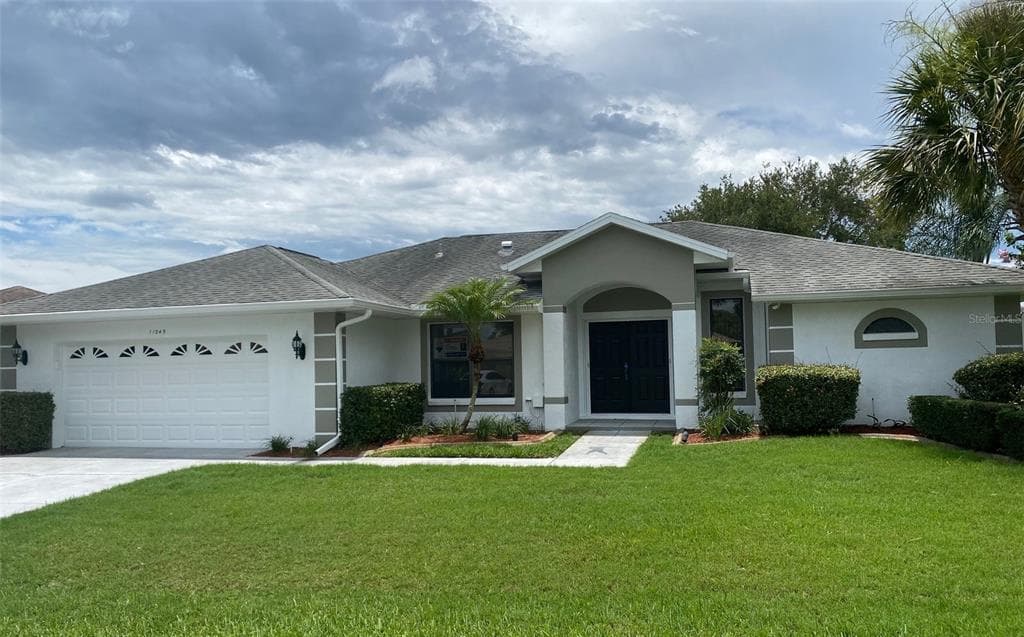 11045 MOSHIE LANE SAN ANTONIO, FL 33576