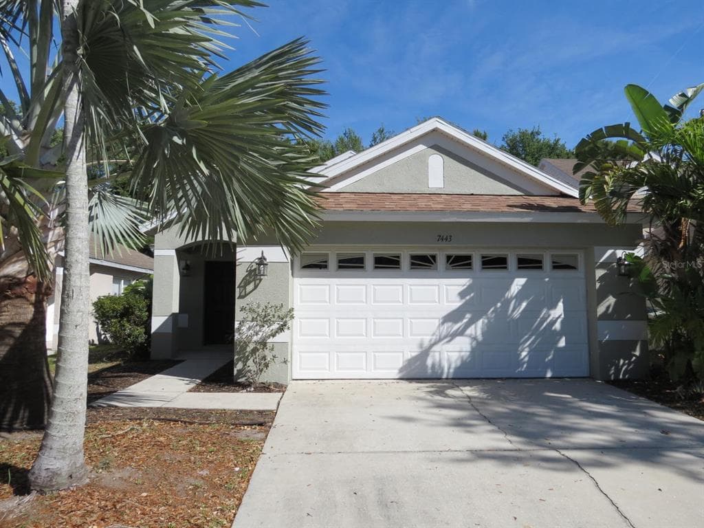 7443 OXFORD GARDEN CIRCLE APOLLO BEACH, FL 33572