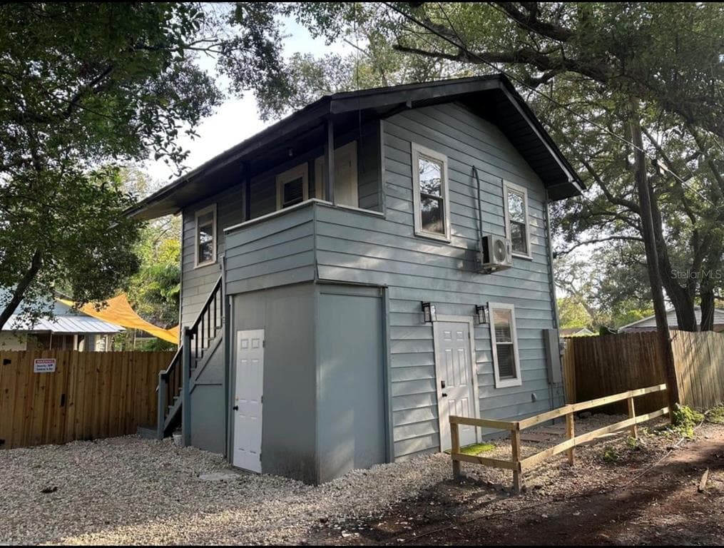 115 W PLYMOUTH STREET UNIT C TAMPA, FL 33603