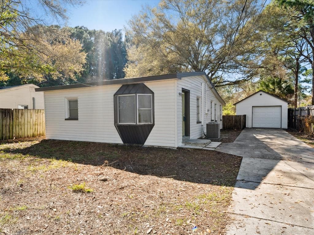 5872 62ND STREET N ST PETERSBURG, FL 33709