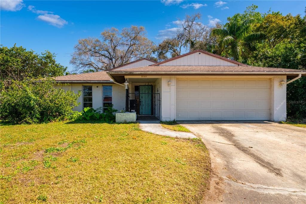 16122 TREE LINE DRIVE HUDSON, FL 34667