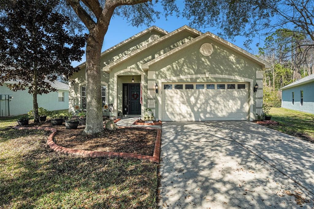 5718 SHEER BLISS LOOP LAND O LAKES, FL 34639
