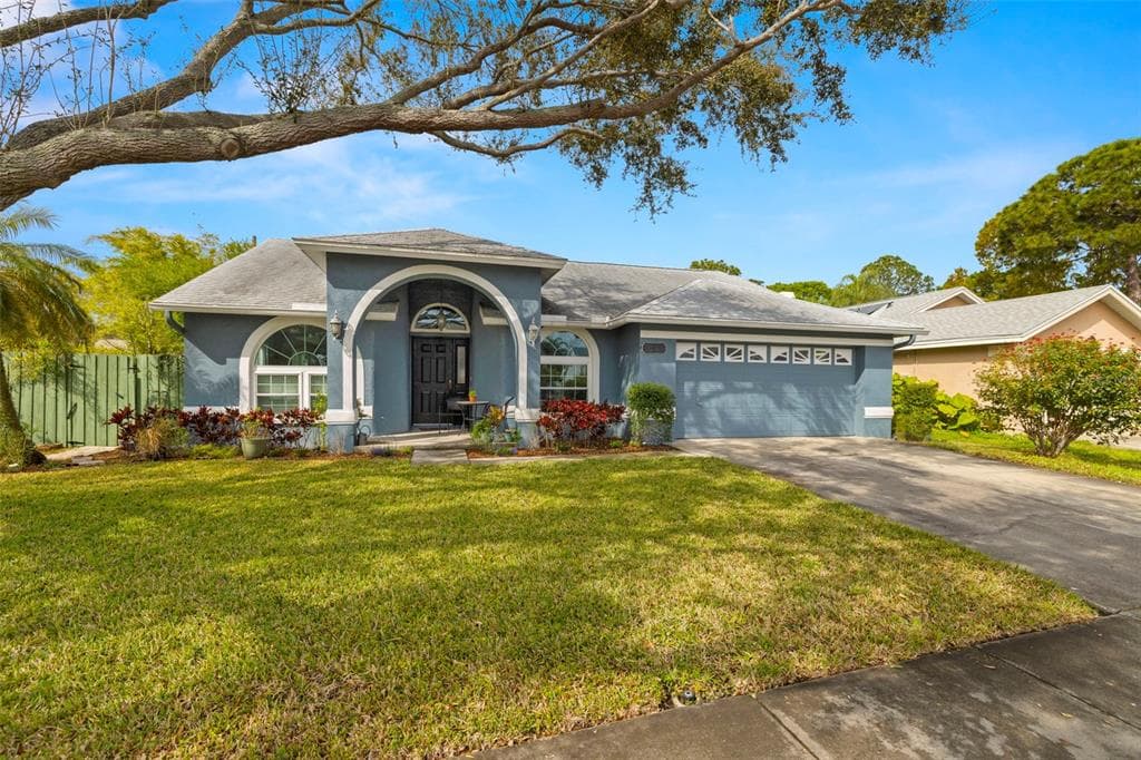 12104 67TH COURT LARGO, FL 33773