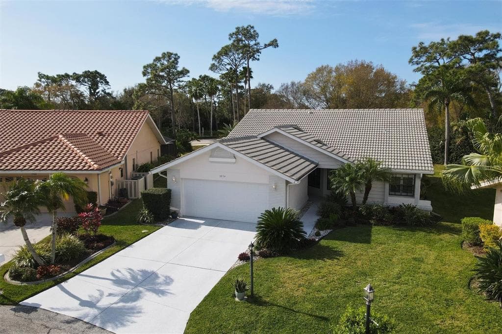 5974 RACHELE DRIVE SARASOTA, FL 34243