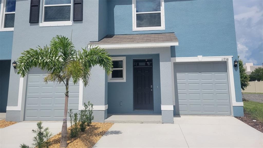 11938 HAMILTON AVENUE LARGO, FL 33774