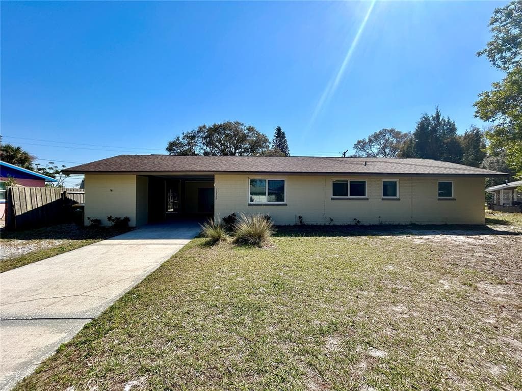 15319 BEDFORD CIRCLE E CLEARWATER, FL 33764