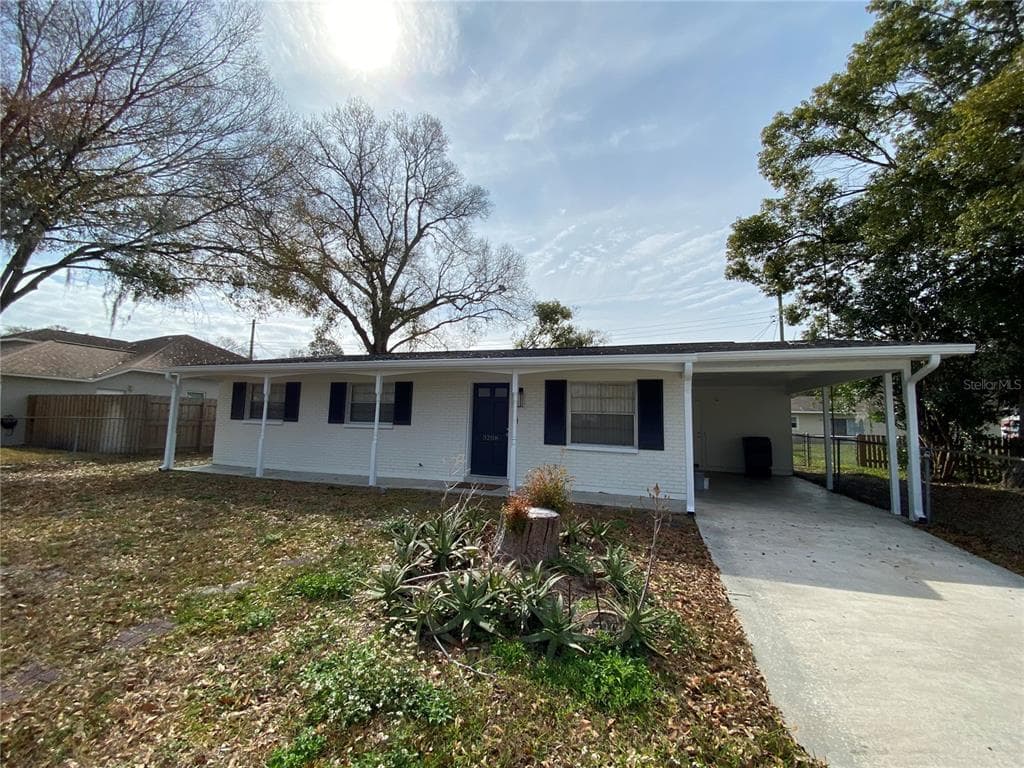 3208 ALAMAR STREET LUTZ, FL 33558