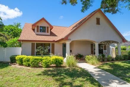 6210 2ND AVENUE N ST PETERSBURG, FL 33710