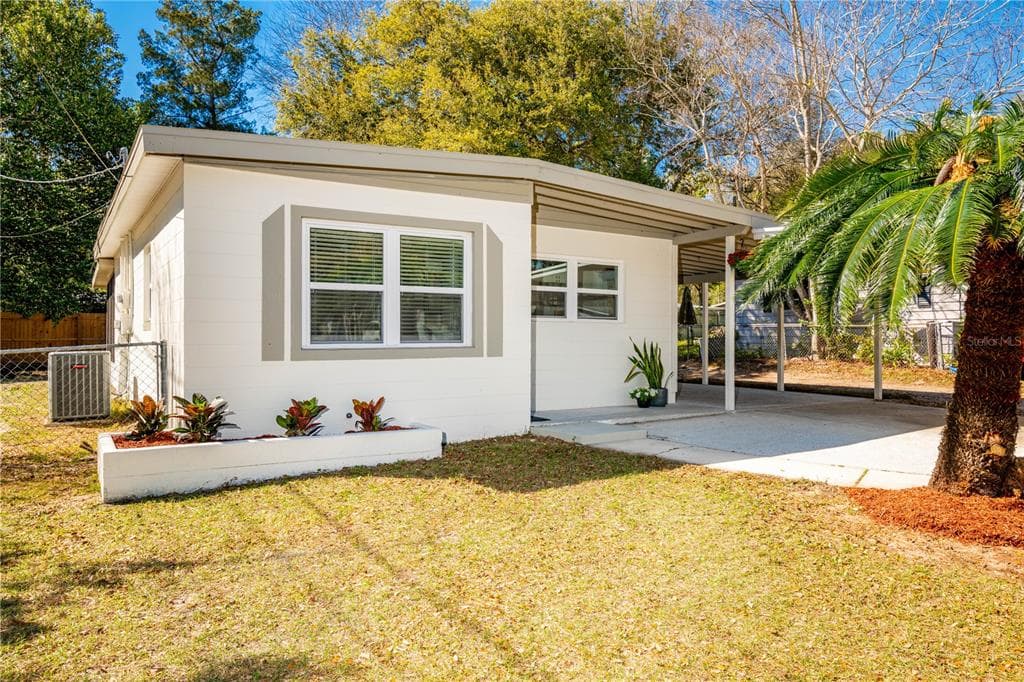 21436 CAMPBELL DRIVE BROOKSVILLE, FL 34601