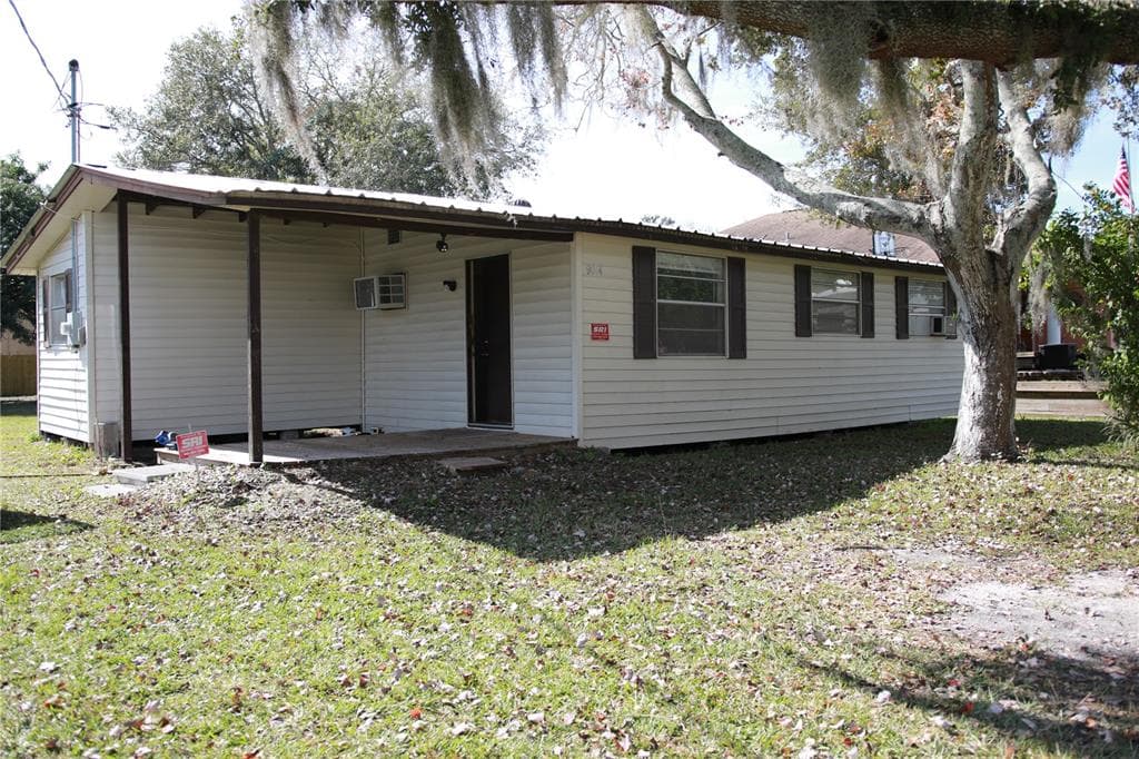 9014 W NORFOLK STREET TAMPA, FL 33615