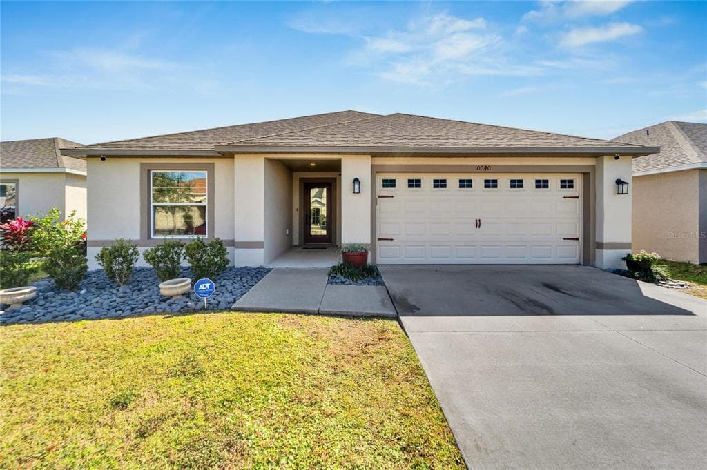 10040 GEESE TRAIL CIRCLE SUN CITY CENTER, FL 33573