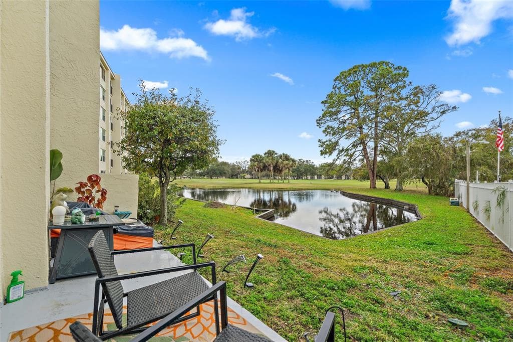 225 COUNTRY CLUB DRIVE UNIT 1106 LARGO, FL 33771