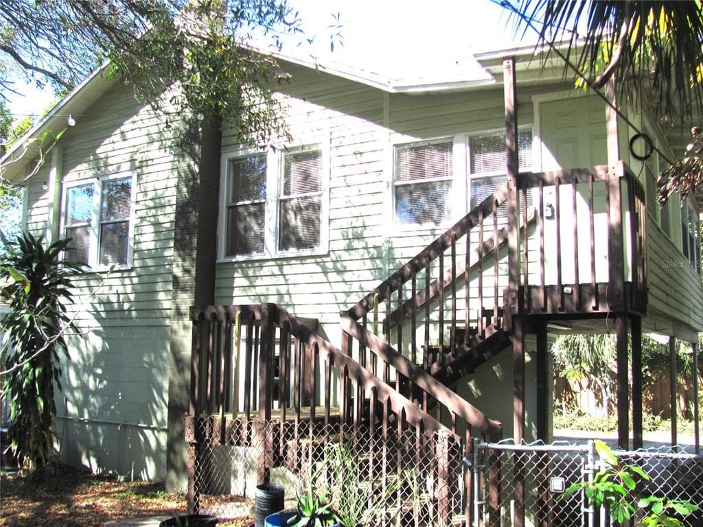 2721.5 BURLINGTON AVENUE N ST PETERSBURG, FL 33713