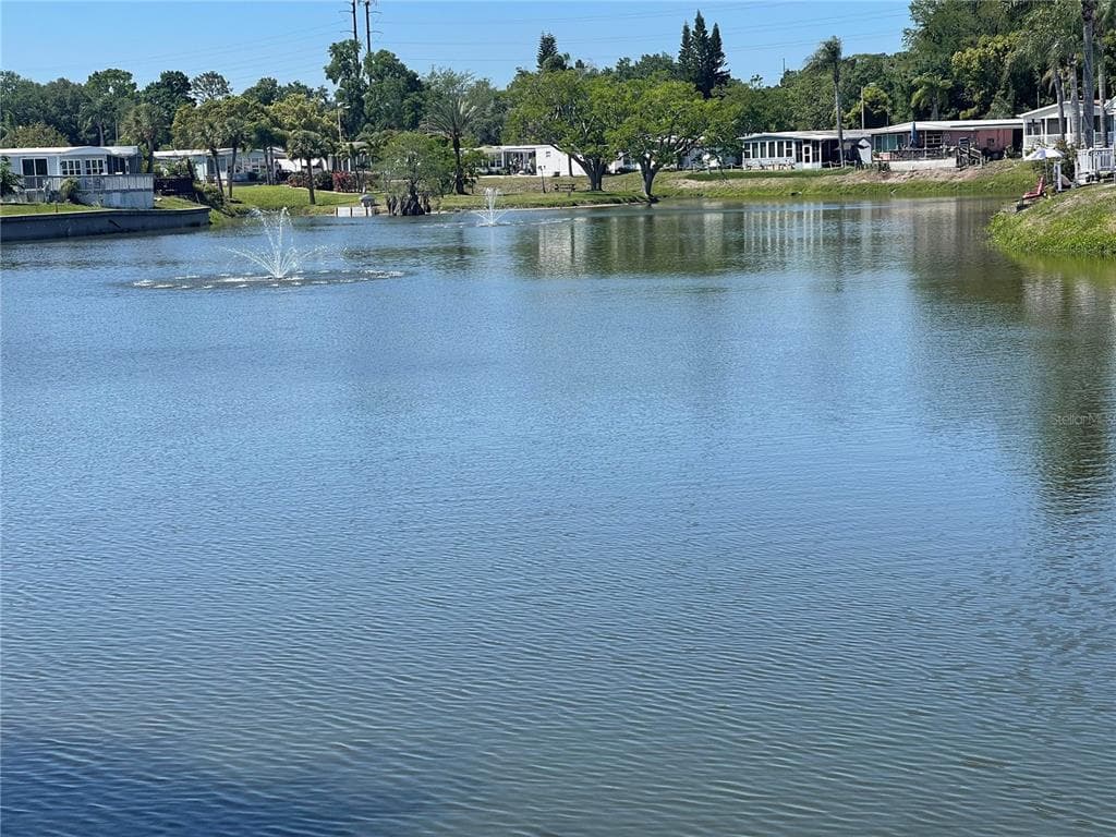 39248 U.S. HWY. 19 N. 135 TARPON SPRINGS, FL 34689