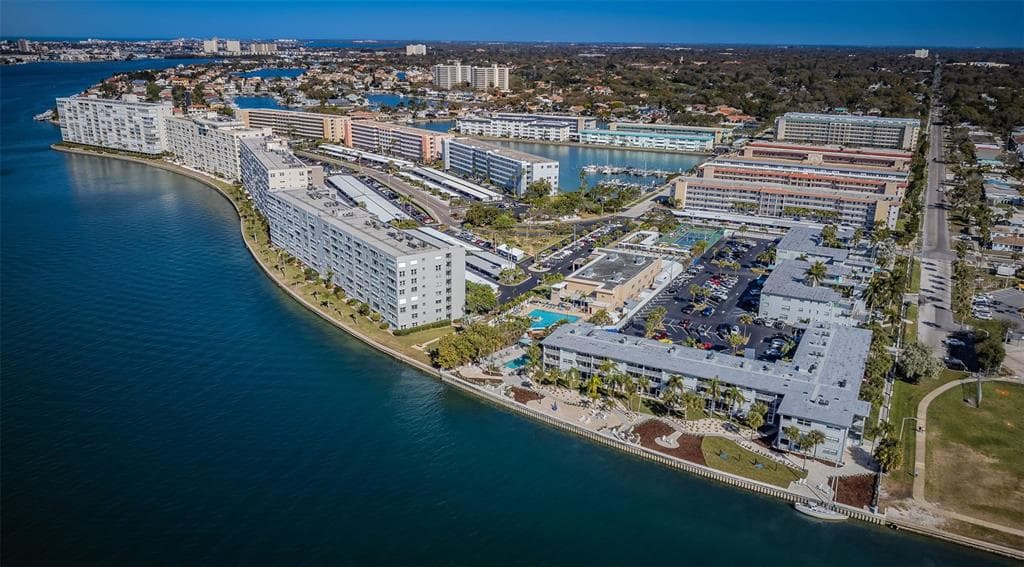 3128 59TH STREET S UNIT 406 GULFPORT, FL 33707
