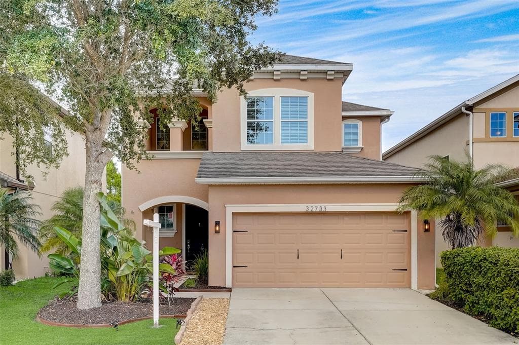32733 WINDELSTRAW DRIVE WESLEY CHAPEL, FL 33545
