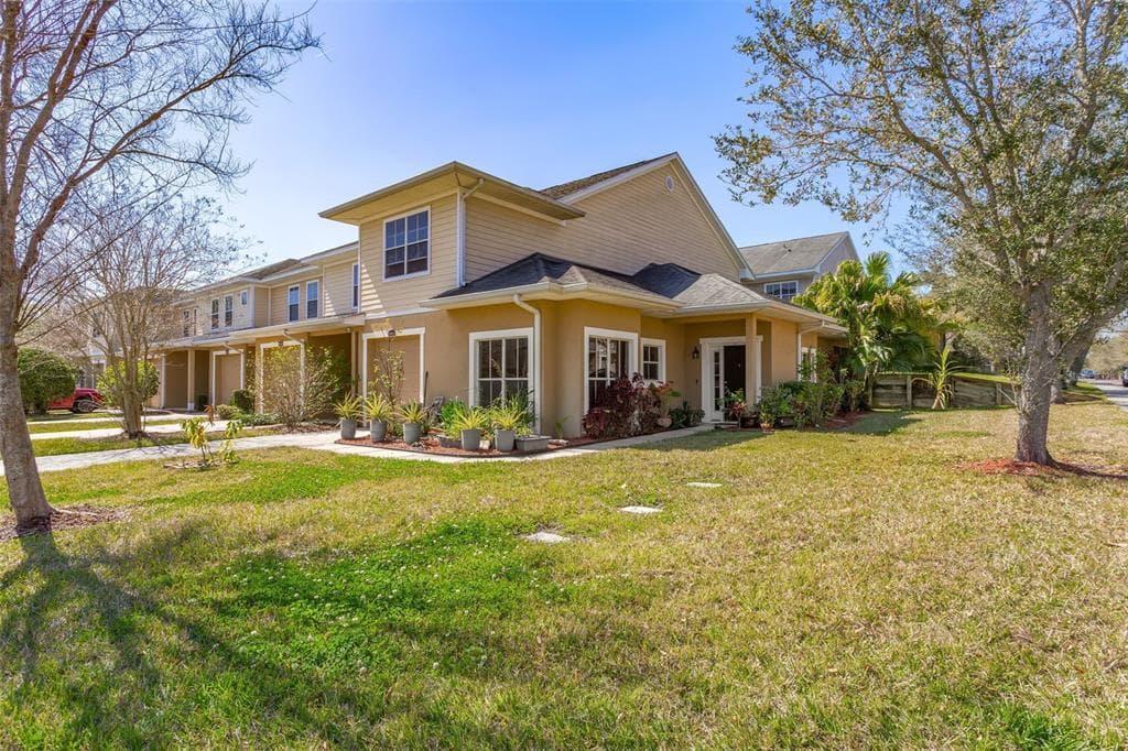 5912 BELLEWSTOWN DRIVE TAMPA, FL 33610