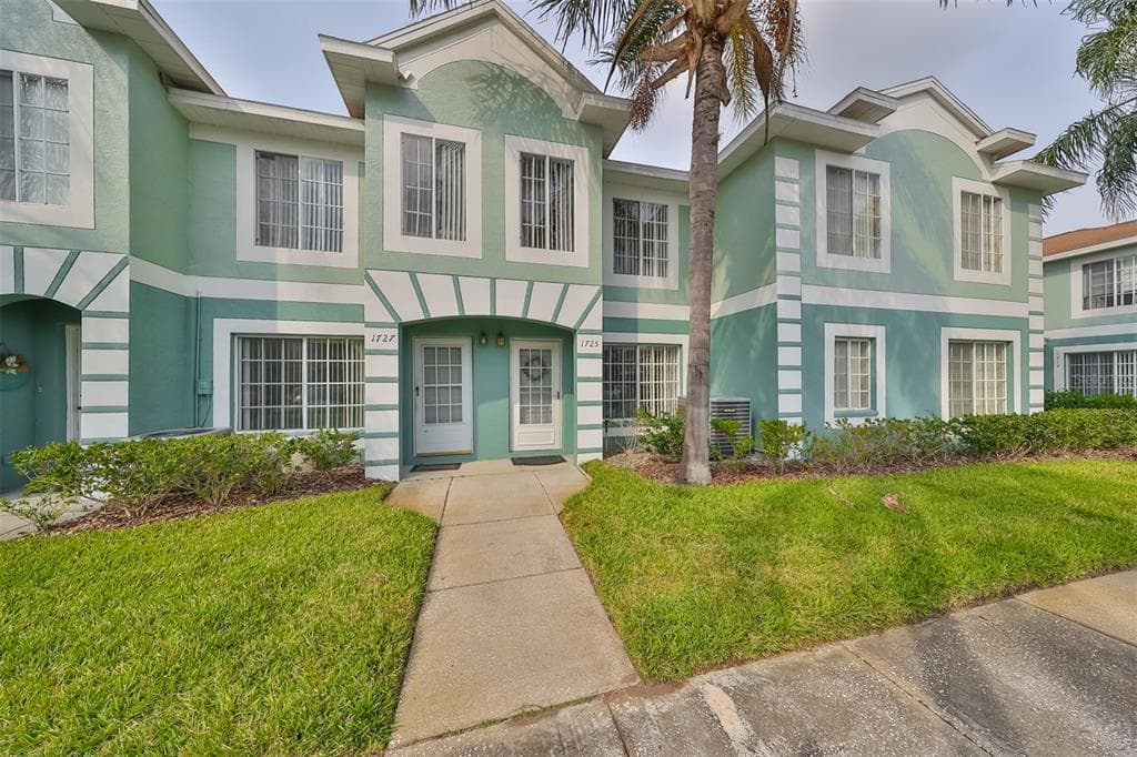 1725 FLUORSHIRE DRIVE BRANDON, FL 33511