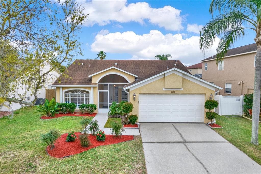 1320 OCEAN REEF ROAD WESLEY CHAPEL, FL 33544