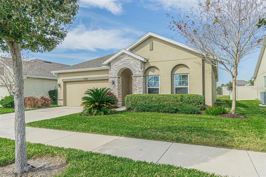 11944 GREENCHOP PLACE RIVERVIEW, FL 33579