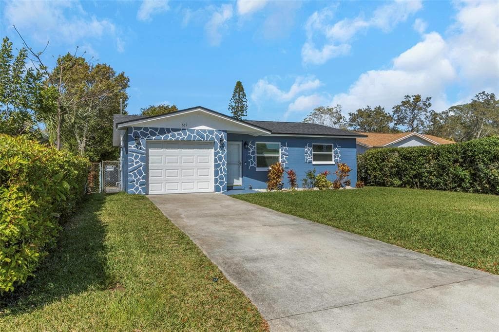 669 51ST AVENUE S ST PETERSBURG, FL 33705