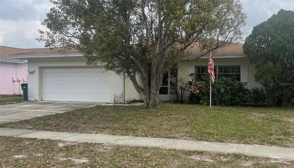 1767 E ORANGESIDE ROAD PALM HARBOR, FL 34683