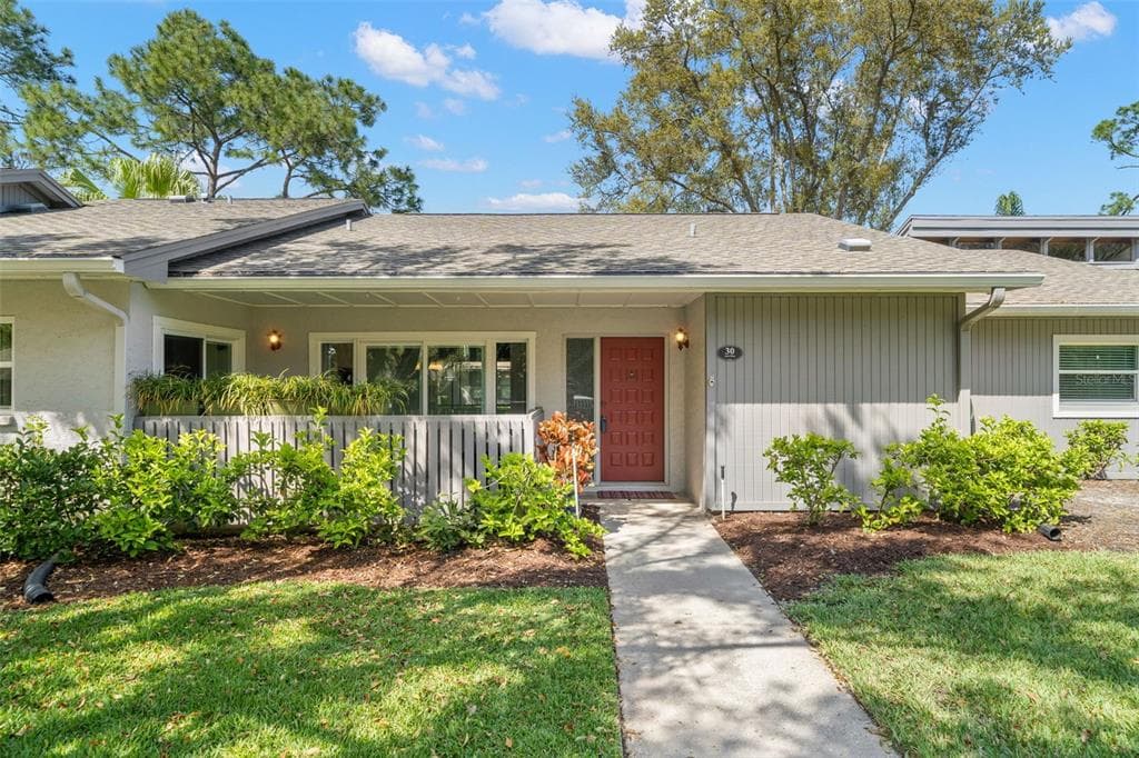 30 ASTER PLACE OLDSMAR, FL 34677