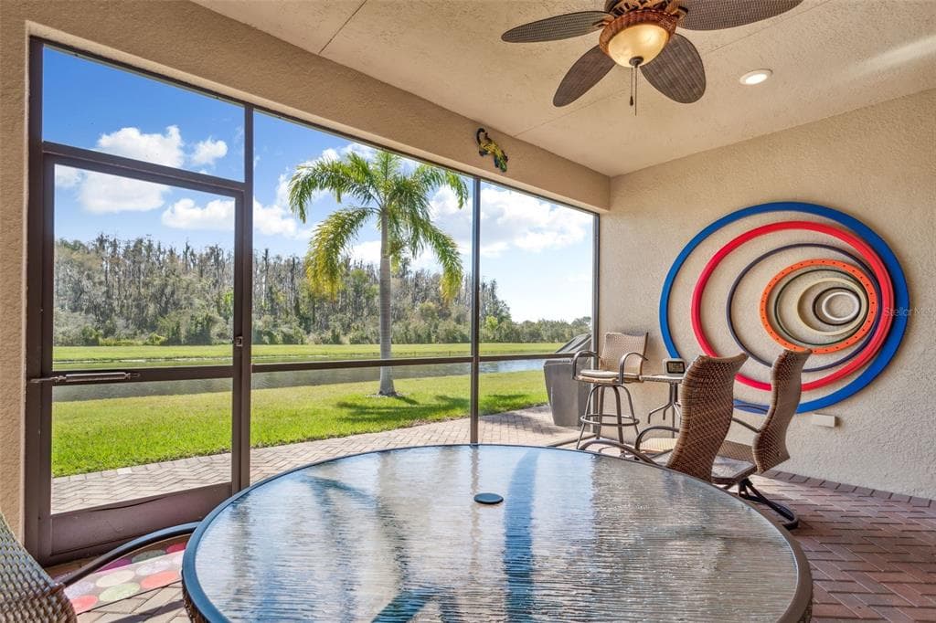 15842 AURORA LAKE CIRCLE WIMAUMA, FL 33598