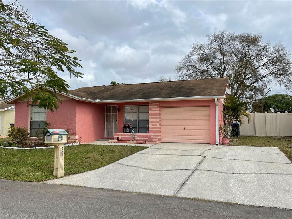 8503 WILDING COURT TAMPA, FL 33634