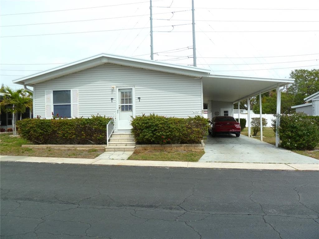 26 FRANGIPANI CIRCLE LARGO, FL 33770