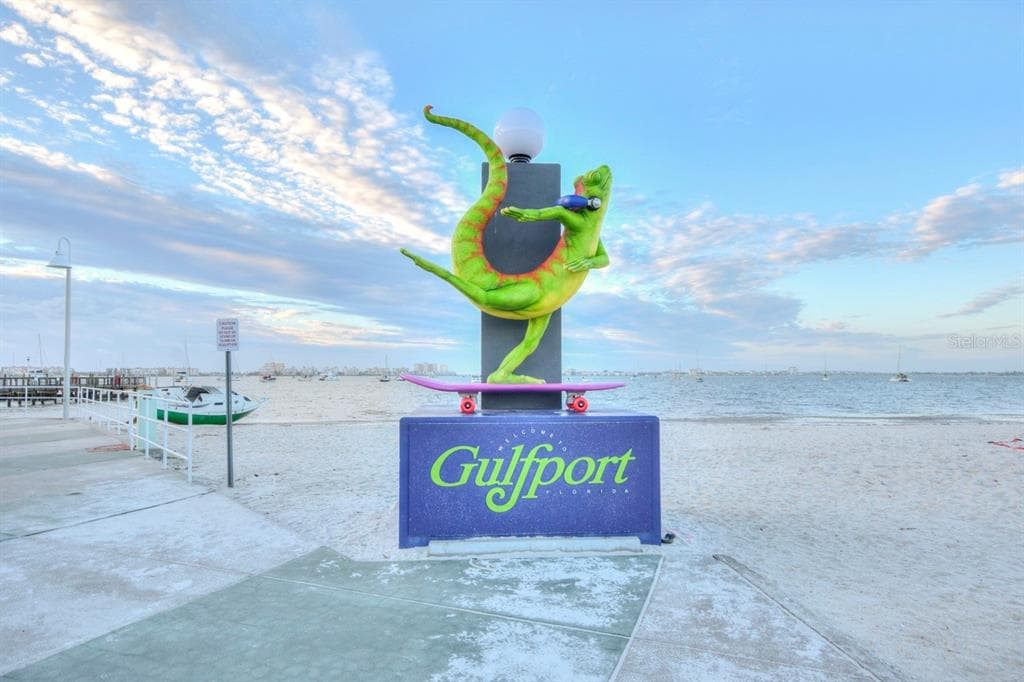 5427 SHORE BOULEVARD S GULFPORT, FL 33707