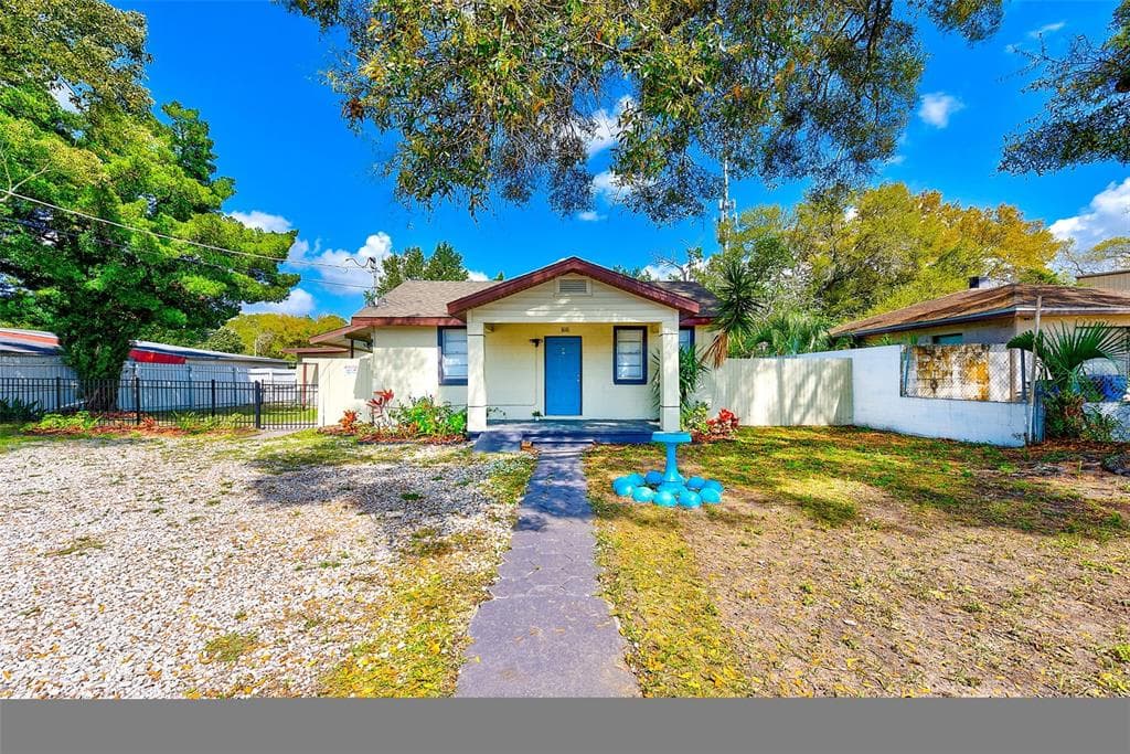810 E RICHMERE STREET TAMPA, FL 33612