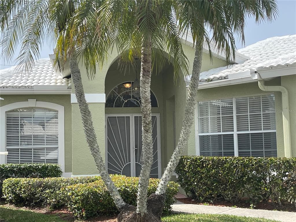 4018 VIA MIRADA SARASOTA, FL 34238