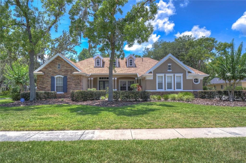 5505 BRANCH OAK PLACE LITHIA, FL 33547