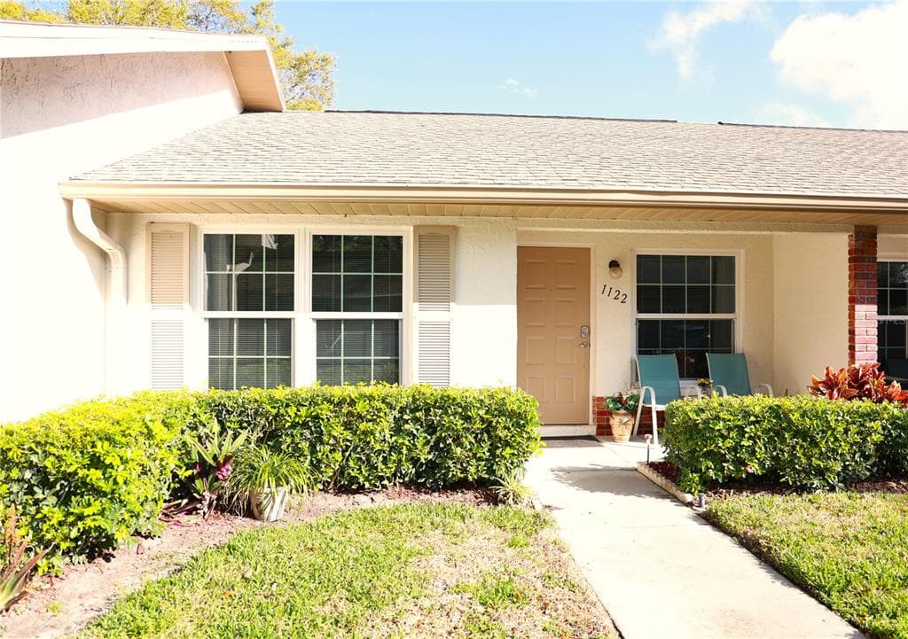 1122 TARRIDON COURT DUNEDIN, FL 34698