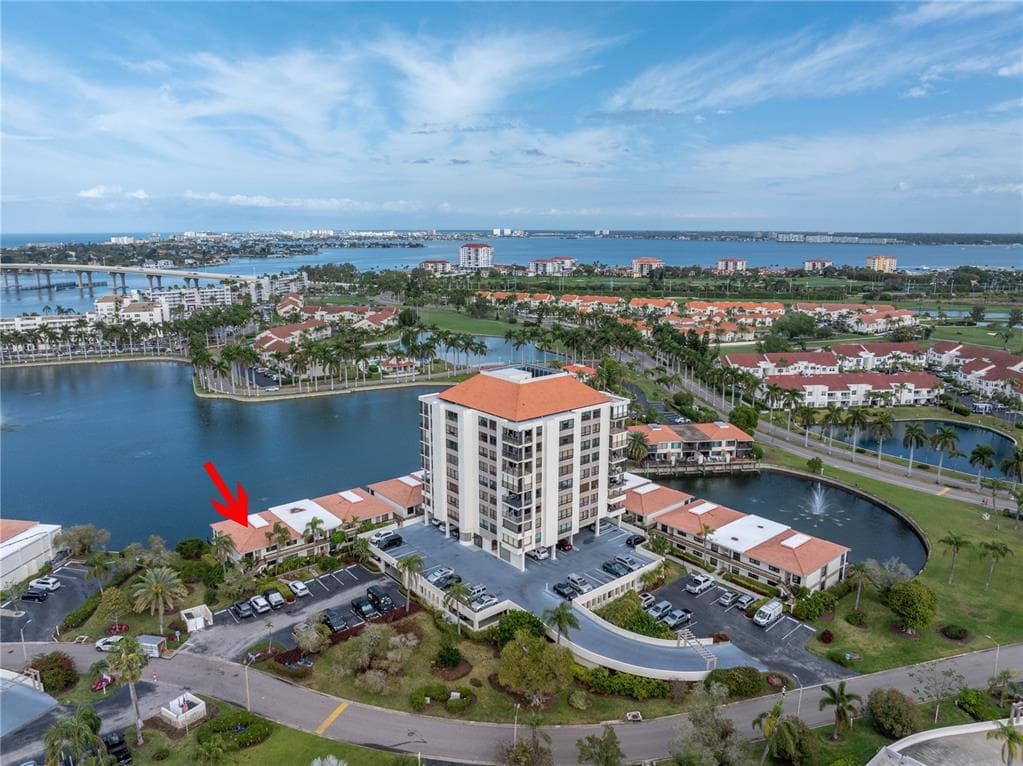 6294 BAHIA DEL MAR CIRCLE UNIT 201 ST PETERSBURG, FL 33715