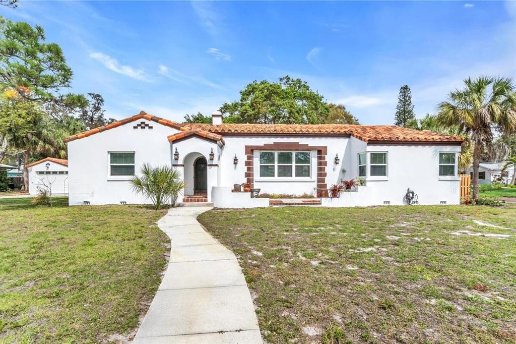 5207 31ST AVENUE S GULFPORT, FL 33707