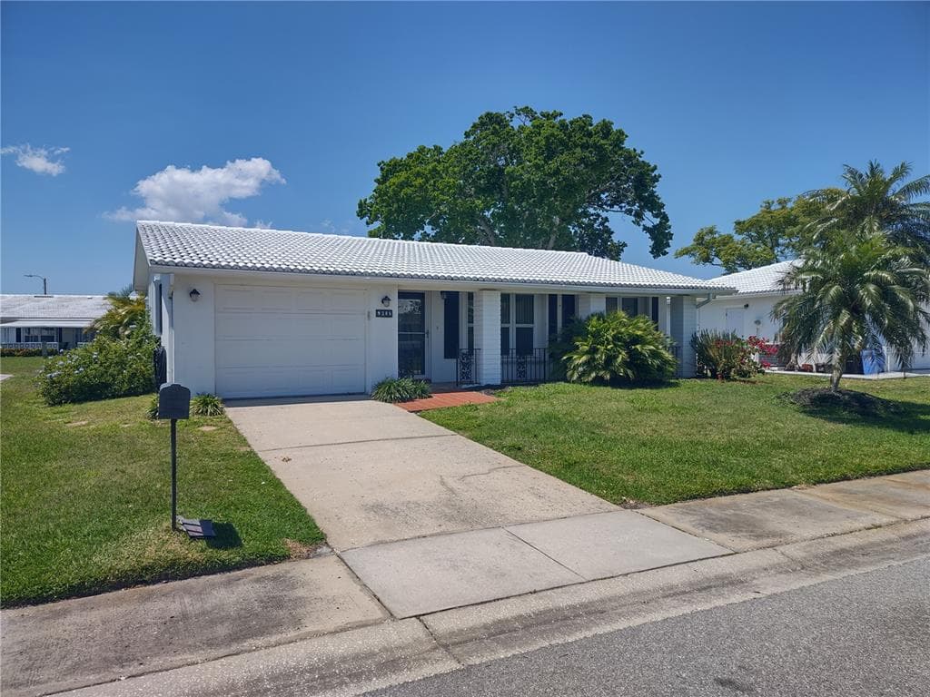 9206 40TH WAY N PINELLAS PARK, FL 33782