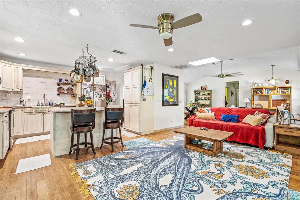 5313 PALM DRIVE FORT PIERCE, FL 34982