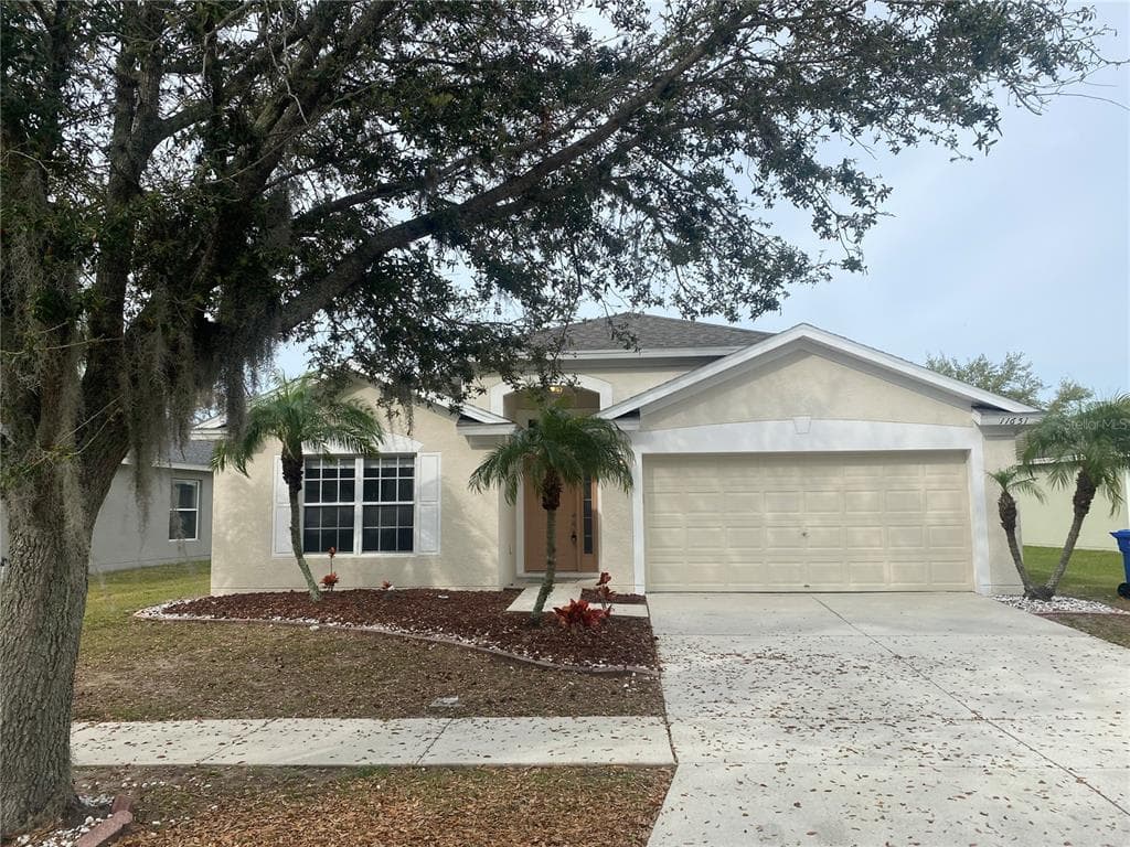 11651 TROPICAL ISLE LANE RIVERVIEW, FL 33579