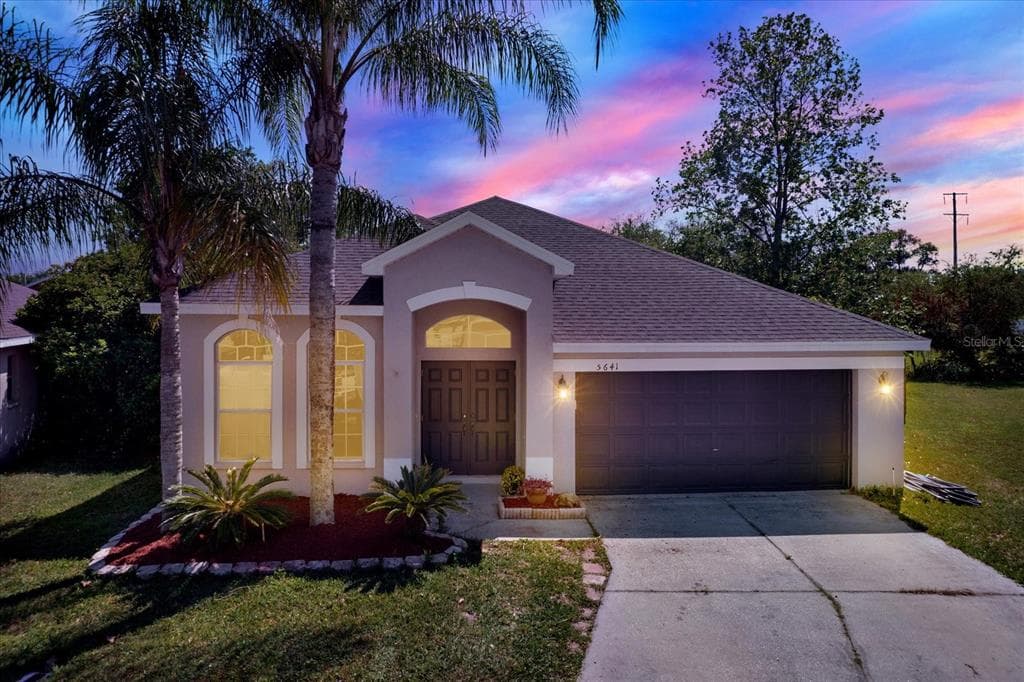 5641 PASSING PINE LANE ZEPHYRHILLS, FL 33541