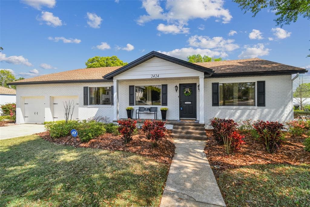 2424 CLEVELAND HEIGHTS BOULEVARD LAKELAND, FL 33803