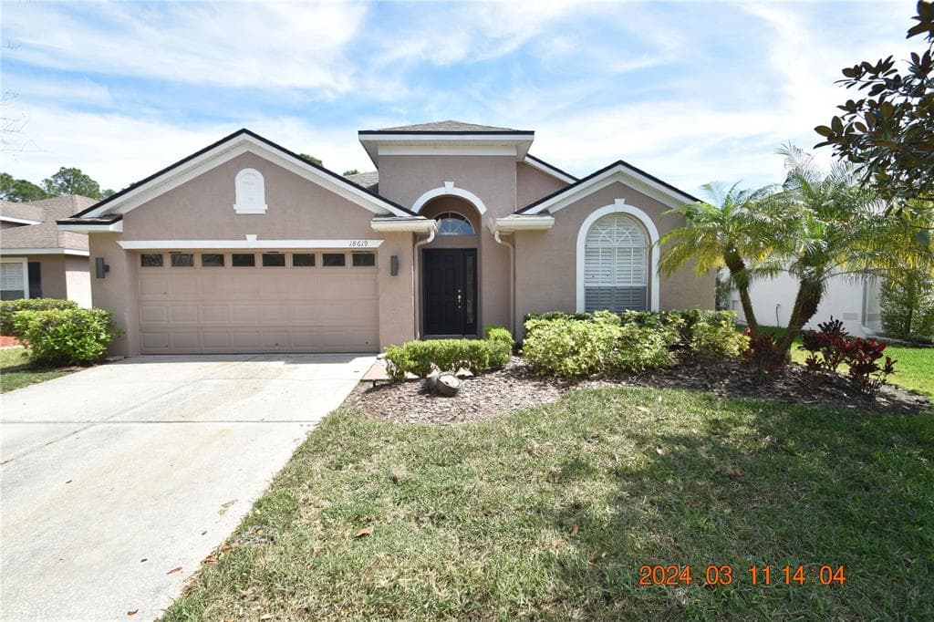 18619 LE DAUPHINE PLACE LUTZ, FL 33558