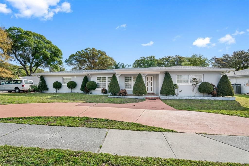 1215 S KEENE ROAD CLEARWATER, FL 33756