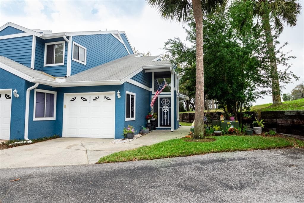 2108 OAK CIRCLE TARPON SPRINGS, FL 34689